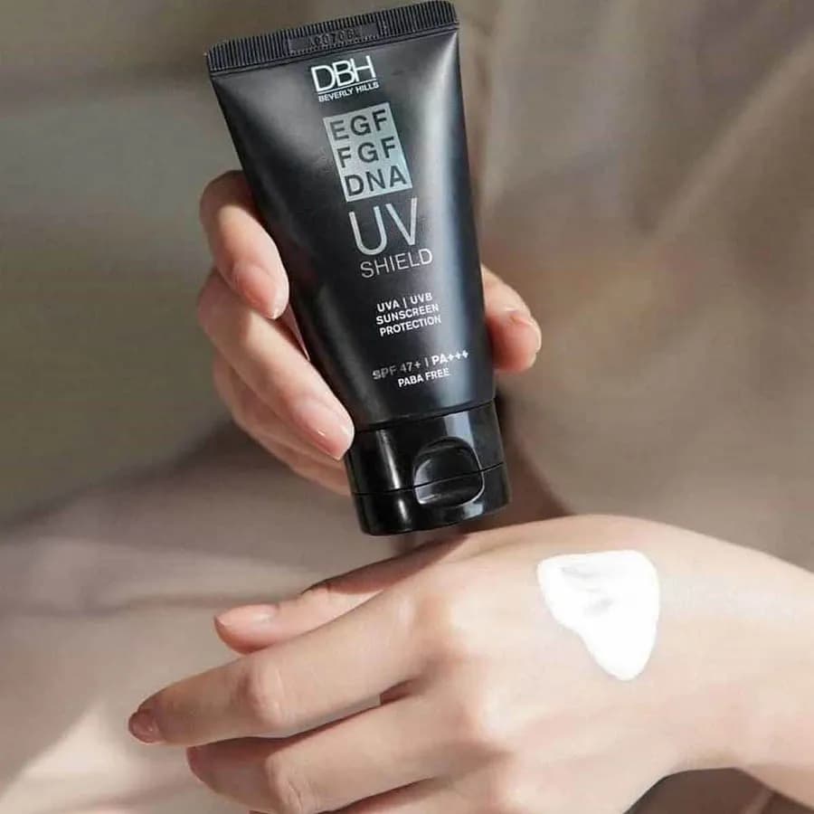 Kem Chống Nắng DBH EGF UV Shield SPF50 PA+++ 60ml